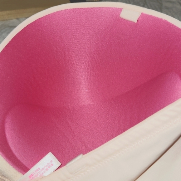 PINK Victoria's Secret Light Pink Strapless Bra - Picture 5 of 11